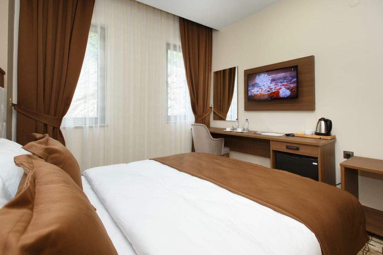 Grand Mela Hotel Macka Luaran gambar