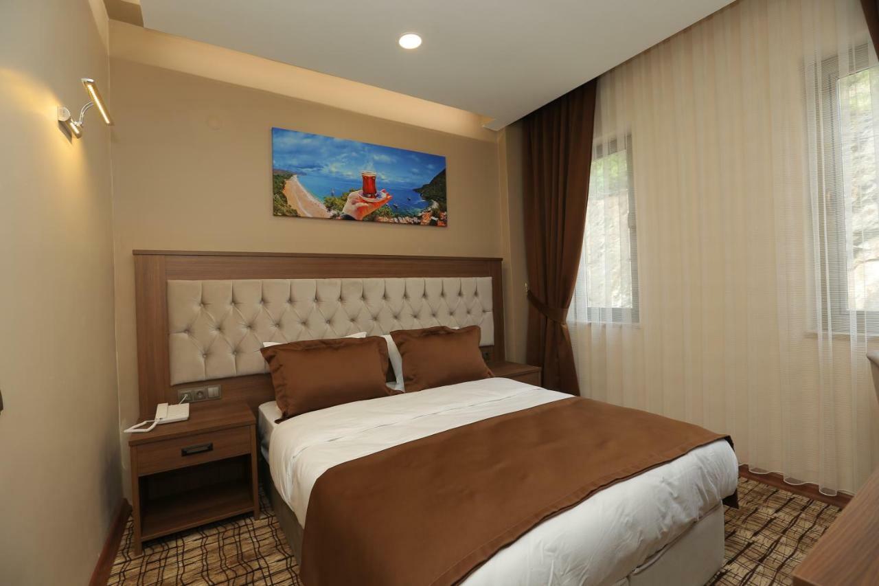 Grand Mela Hotel Macka Luaran gambar