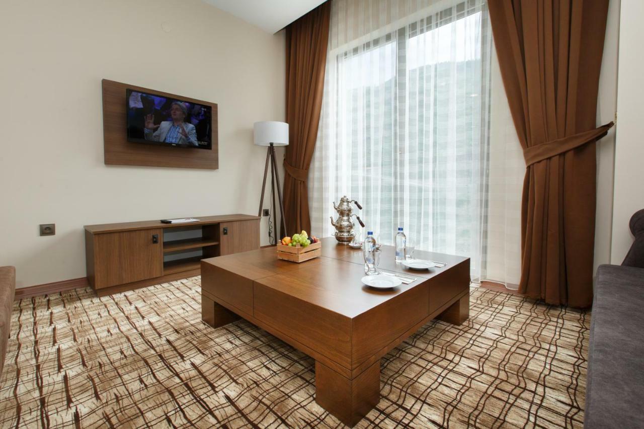 Grand Mela Hotel Macka Luaran gambar