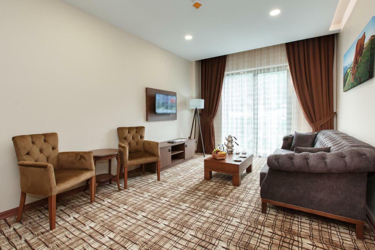Grand Mela Hotel Macka Luaran gambar